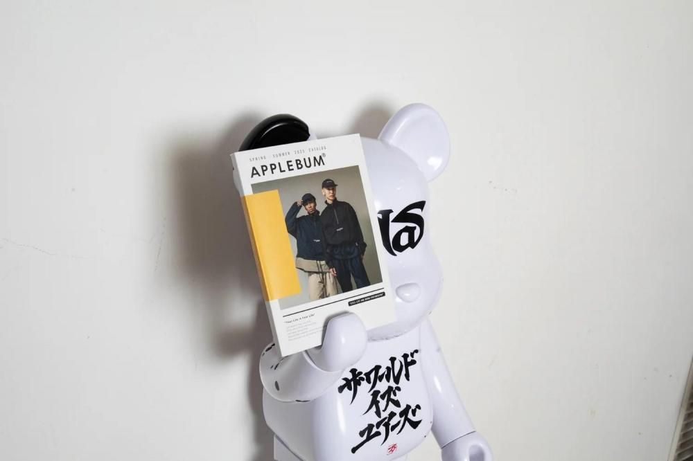 APPLEBUM 2025 SPRING/SUMMER Collection Look Book