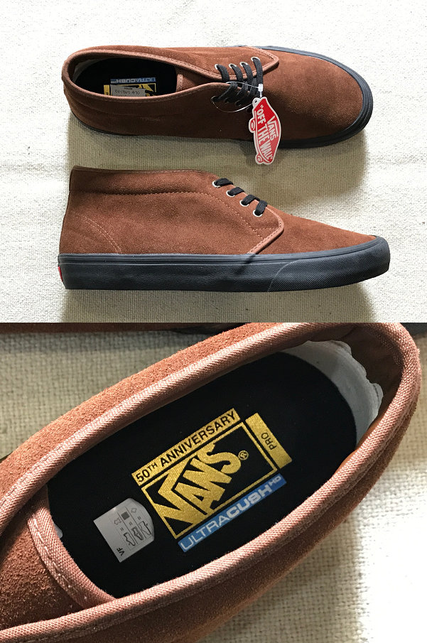 ＮＥＷ ＶＡＮＳ ５０周年記念モデル チャッカ スエード １３ 限定