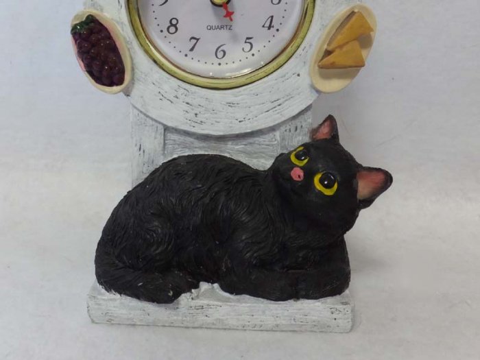 ファミリーキャットクロック・フルーツ 320185 置き時計 猫 ネコ - 猫 