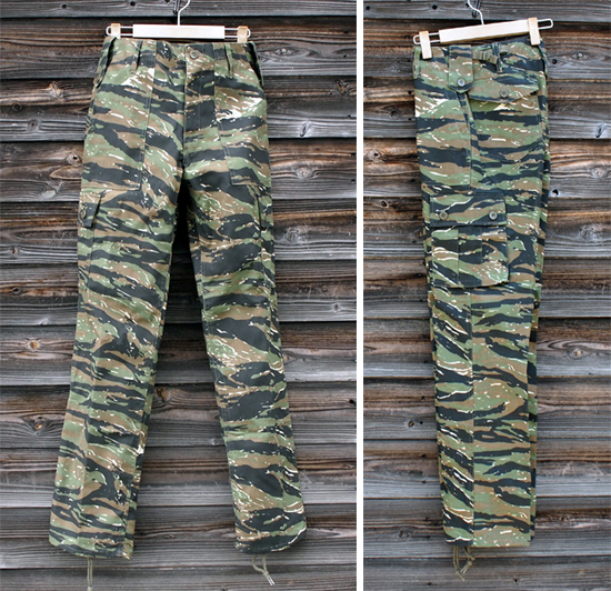 <img class='new_mark_img1' src='https://img.shop-pro.jp/img/new/icons29.gif' style='border:none;display:inline;margin:0px;padding:0px;width:auto;' />UK Combat Trousers Slim type (Tiger Camo)