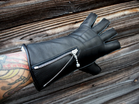 <img class='new_mark_img1' src='https://img.shop-pro.jp/img/new/icons47.gif' style='border:none;display:inline;margin:0px;padding:0px;width:auto;' />GOLDTOP Ball Zip Merino Wool Lined Leather Gloves [GTG-2]