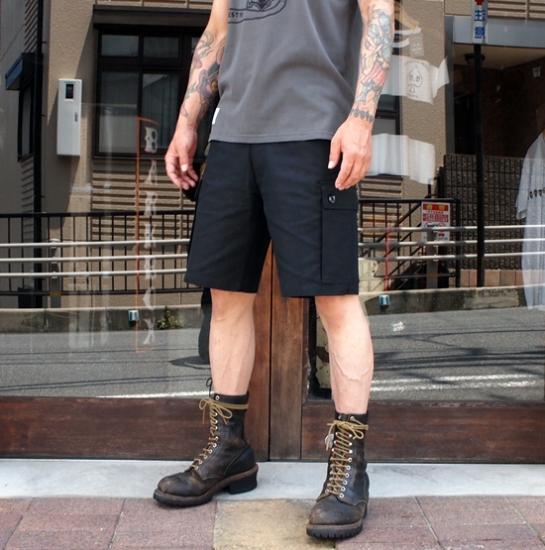 <img class='new_mark_img1' src='https://img.shop-pro.jp/img/new/icons29.gif' style='border:none;display:inline;margin:0px;padding:0px;width:auto;' />German Army Style Moleskin 6 Pockets Combat Pants