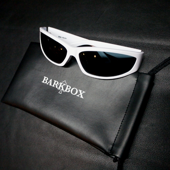 BARKBOX オリジナル 日本製レンズ ホワイト 白 キャッツアイ サングラス モッズ スカ ハードコア パンク ロカビリー バイカー