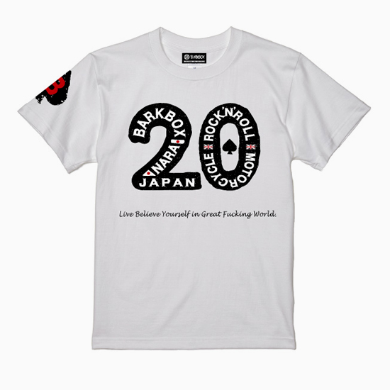 <img class='new_mark_img1' src='https://img.shop-pro.jp/img/new/icons29.gif' style='border:none;display:inline;margin:0px;padding:0px;width:auto;' />BARKBOX White T-shirt (20th Anniversary Limited Edition) 20BB