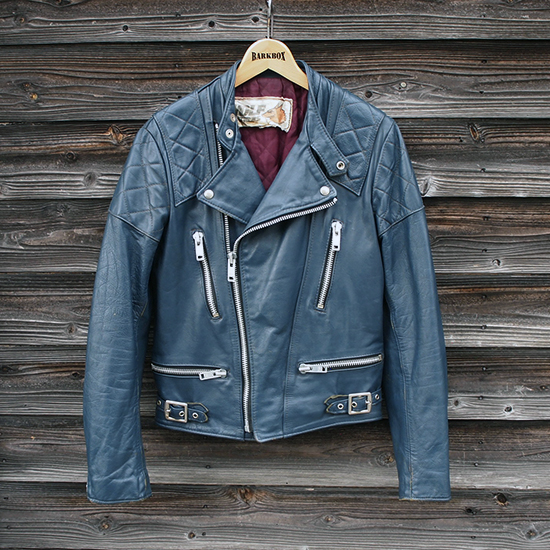 <img class='new_mark_img1' src='https://img.shop-pro.jp/img/new/icons5.gif' style='border:none;display:inline;margin:0px;padding:0px;width:auto;' />Wolf Leathers Monza type Jacket Blue (36) vjk-224