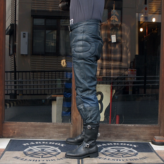 TT Leathers Padded Slim Leather Trousers TT Leathers Padded Slim Leather Trousers