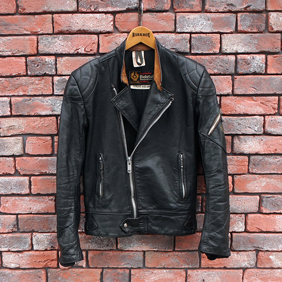 <img class='new_mark_img1' src='https://img.shop-pro.jp/img/new/icons5.gif' style='border:none;display:inline;margin:0px;padding:0px;width:auto;' />Vintage Belstaff Crusader Black Leather Jacket (34) vjk-262