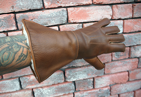 <img class='new_mark_img1' src='https://img.shop-pro.jp/img/new/icons5.gif' style='border:none;display:inline;margin:0px;padding:0px;width:auto;' />GOLDTOP Merino Wool Lined Gauntlet Leather Gloves [GTG-BR]