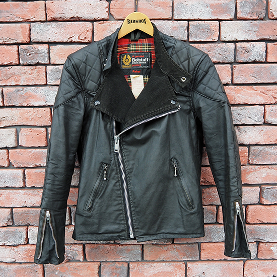 <img class='new_mark_img1' src='https://img.shop-pro.jp/img/new/icons5.gif' style='border:none;display:inline;margin:0px;padding:0px;width:auto;' />Vintage Belstaff Rebel Wax Cotton Jacket (34-36) ojk-42