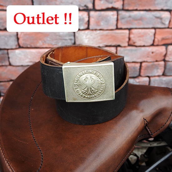 <img class='new_mark_img1' src='https://img.shop-pro.jp/img/new/icons34.gif' style='border:none;display:inline;margin:0px;padding:0px;width:auto;' />OutletVintage German Army Leather Belt