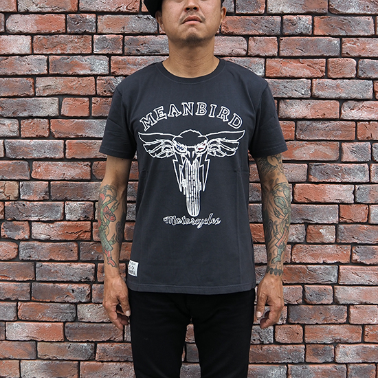 <img class='new_mark_img1' src='https://img.shop-pro.jp/img/new/icons5.gif' style='border:none;display:inline;margin:0px;padding:0px;width:auto;' />Red Torpedo Mean Bird Motorcycle T-Shirt