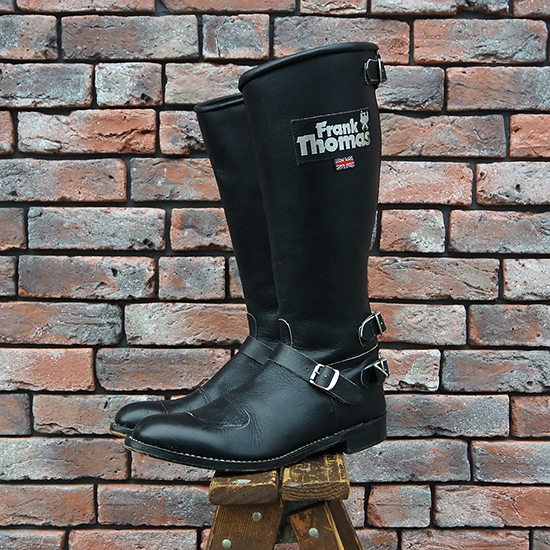 <img class='new_mark_img1' src='https://img.shop-pro.jp/img/new/icons47.gif' style='border:none;display:inline;margin:0px;padding:0px;width:auto;' />FRANK THOMAS 4-Buckles Back Zip Boots (UK/9) ukb-371