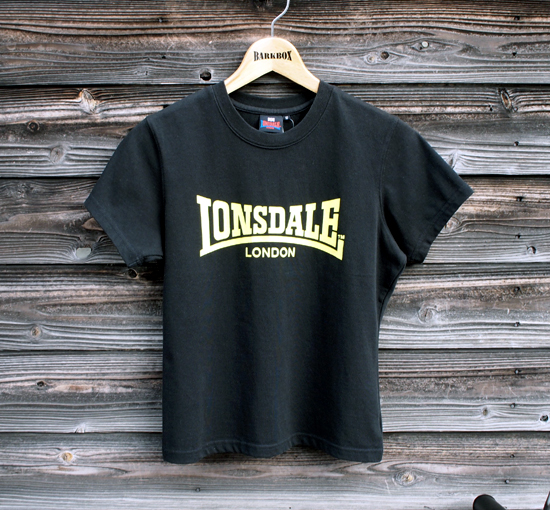 <img class='new_mark_img1' src='https://img.shop-pro.jp/img/new/icons29.gif' style='border:none;display:inline;margin:0px;padding:0px;width:auto;' />Used LONSDALE T-shirts (XS) lon-ts01