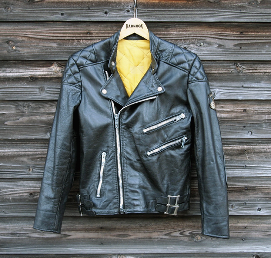 70's Eagle Leathers Black Monza Type (34) VJK-66 - BARKBOX