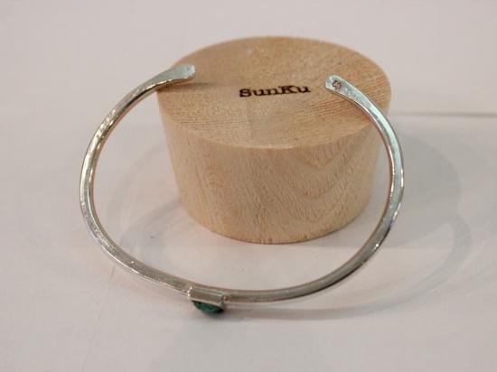 SUNKU（サンク）Roller Press Bangle(M) W/Turquoise - JAKSGARAGE ONLINE SHOP