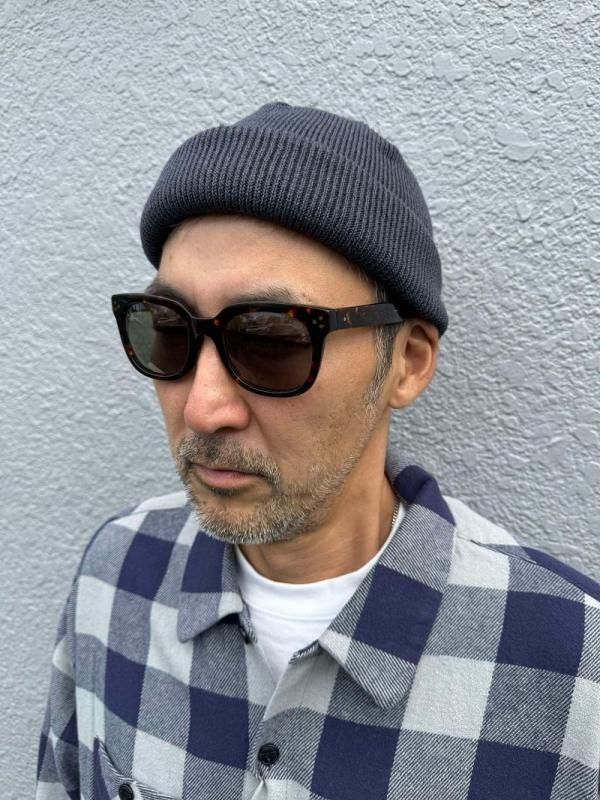 <img class='new_mark_img1' src='https://img.shop-pro.jp/img/new/icons14.gif' style='border:none;display:inline;margin:0px;padding:0px;width:auto;' />RACAL(饫)Roll Knit Cap/Charcoal