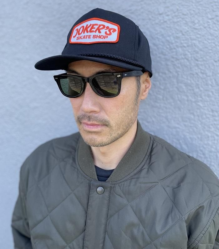 <img class='new_mark_img1' src='https://img.shop-pro.jp/img/new/icons24.gif' style='border:none;display:inline;margin:0px;padding:0px;width:auto;' />JOKER'S SKATE SHOP(硼ȥå)Logo Cap/Black