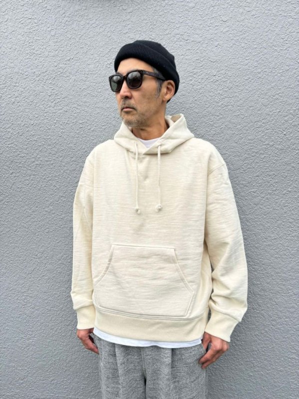 <img class='new_mark_img1' src='https://img.shop-pro.jp/img/new/icons14.gif' style='border:none;display:inline;margin:0px;padding:0px;width:auto;' />JACKMAN(åޥ)GG Sweat Pullover Parka/Kinari/JM7295