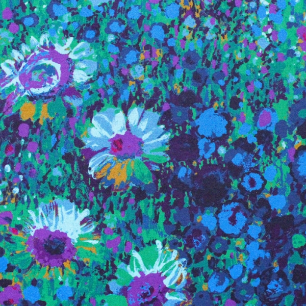 Robert Kaufman Fabrics Painterly Petals SRKD-19148-9 Floral Zinnia Garden  Navy / ロバートカフマン・花柄絵画生地