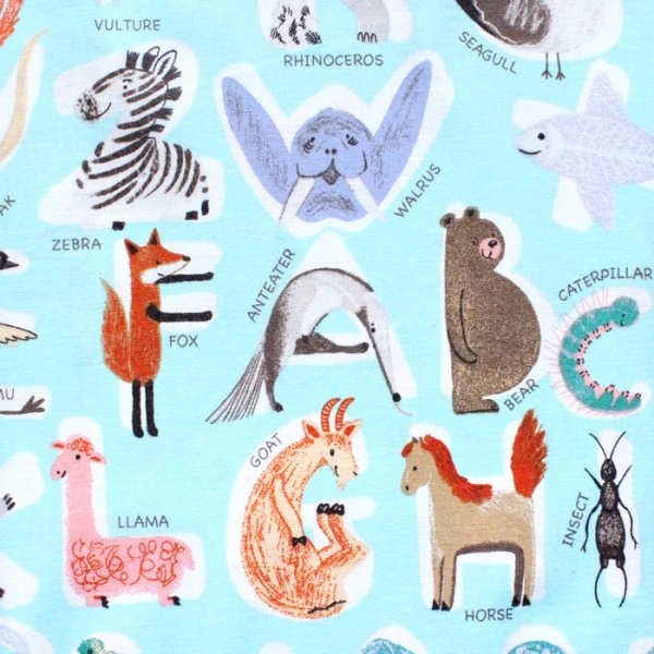Windham Fabrics A is for Animals 52975-1 Animal Alphabet Sky /  どうぶつ柄輸入生地通販・USAコットン通販