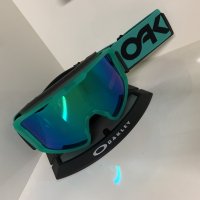 OAKLEY (ｵｰｸﾘｰ) - 横乗り系PROSHOP・スポランです。自然を相手に楽しい「あそび」を提案します。