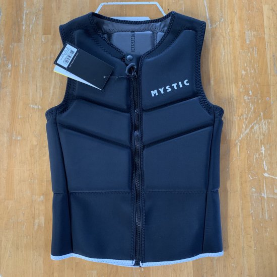 MYSTIC ミスティック 2022 【Star Impact Vest Fzip KITE】 Black 新品正規品 インパクトベスト カイトボード  - 横乗り系PROSHOP・スポランです。自然を相手に楽しい「あそび」を提案します。