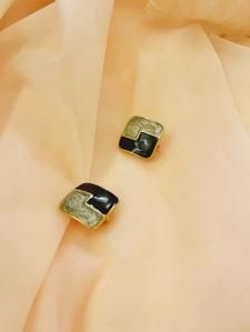 TRIFARI Vintage Earring