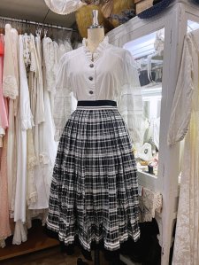 Vintage W-Germany チェック柄チロルフレアスカート
