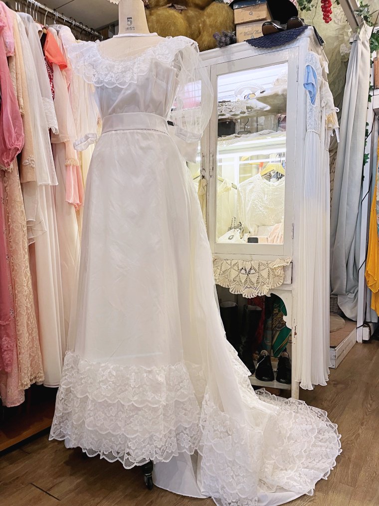 Vintage Wedding オーガンジーレースウェディングドレス