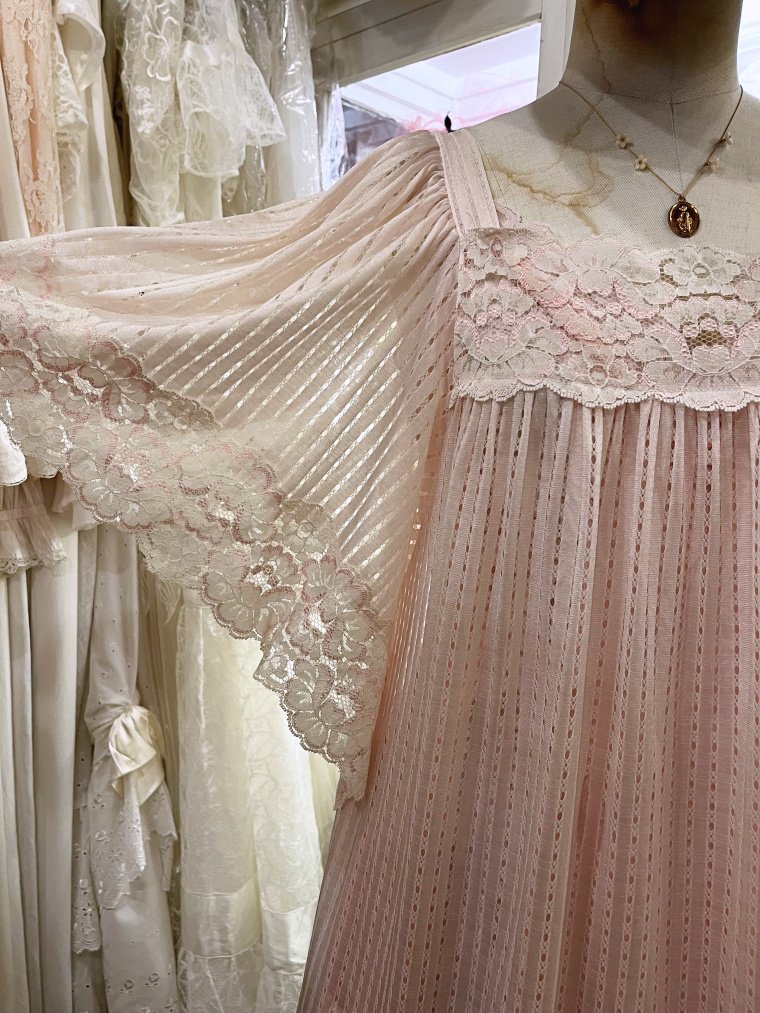 Vintage Nightie フレアスリーブシアーパステルピンクワンピース