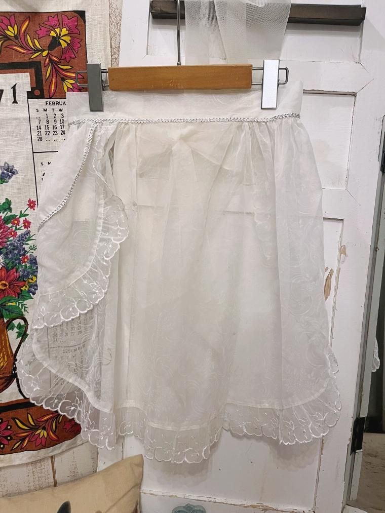 Vintage フリルホワイトシアーハーフエプロン