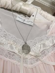 Vintage Medaille Pendant
