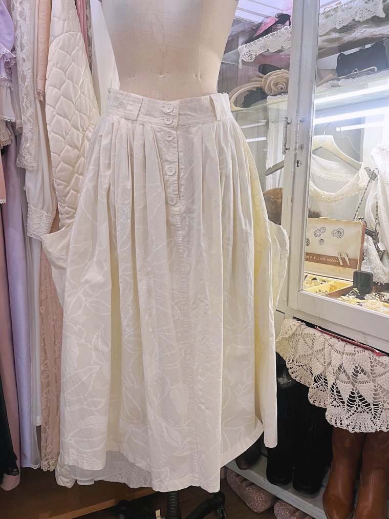 Vintage フラワーコットンオフホワイトフレアスカート
