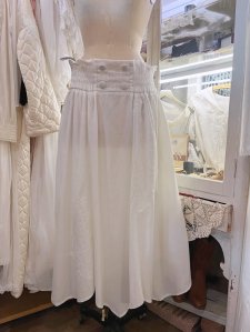 Vintage ウエストシャーリングアシンメトリーホワイトレーヨンスカート