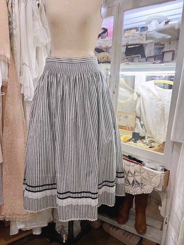 Vintage Skirt - Comyu