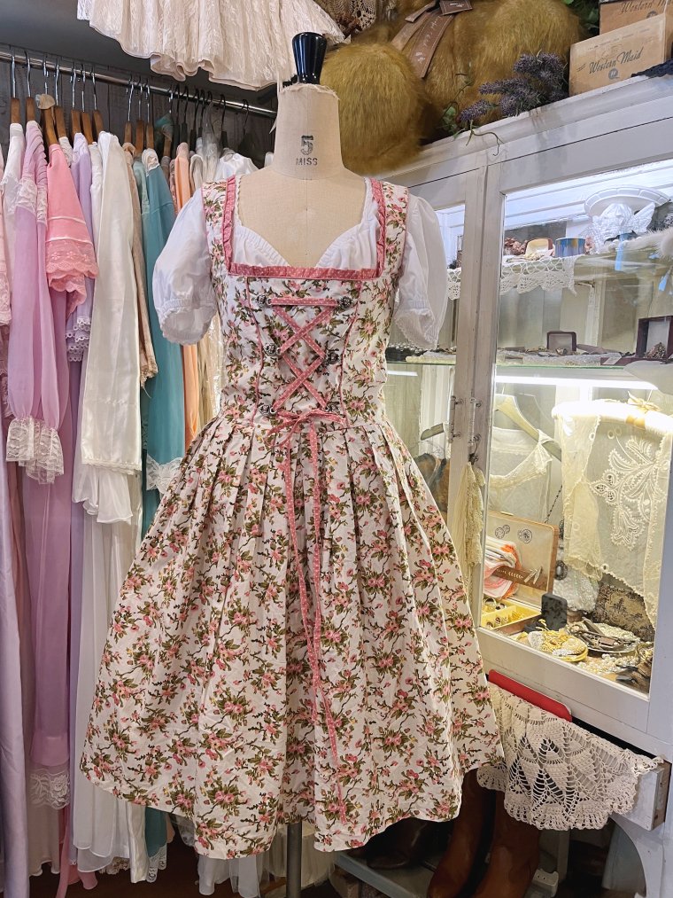 Vintage Dress - Comyu