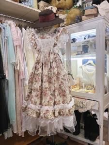 comyu handmade romantic floral dress