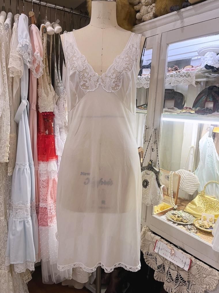 Vintage Lingerie ۥ磻ȥ졼󥸥꡼ߥԡ
