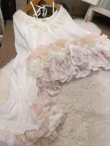 dentelle remake ƥɥե졼ۥ磻ȥ֥饦