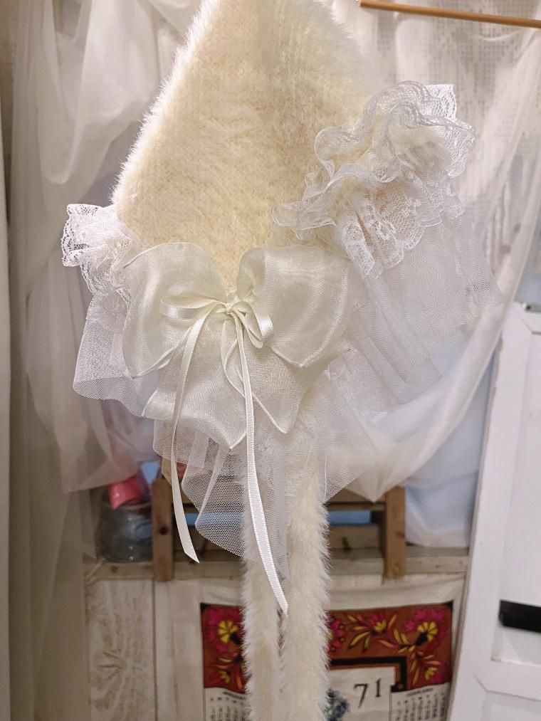 comyu remake fur babushka scarf
