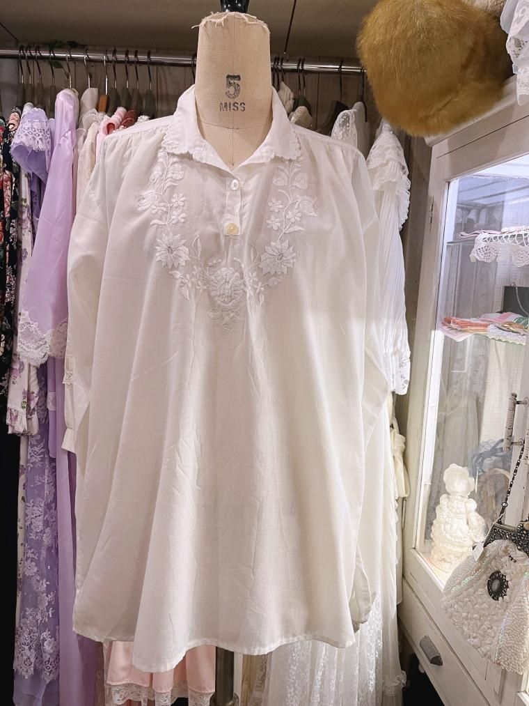 إ꡼ͥåɽۥ磻ȥ֥饦