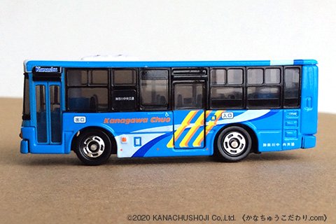 トミカ神奈中バス模型02