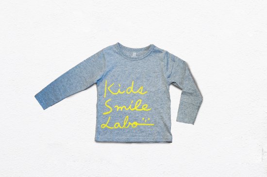 KIDS SMILE LABO×Saki Matsumoto】チャリティTシャツ - STORE KIDS