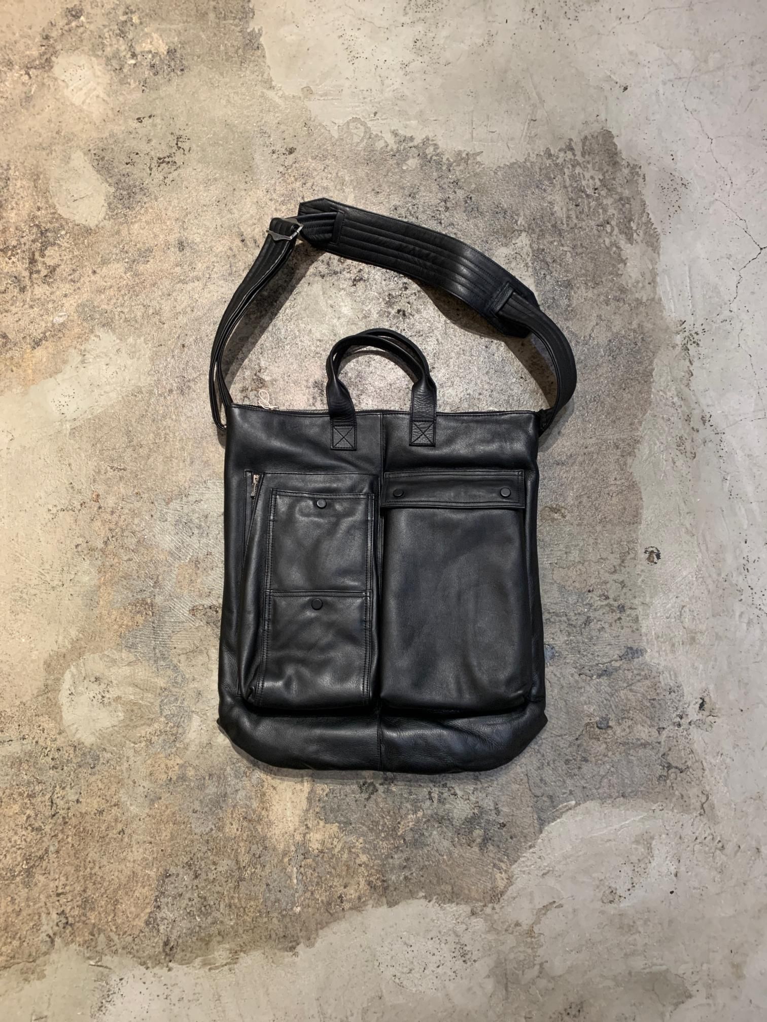 CCU シーシーユーHELMET BAG ヘルメットバッグ アニリンカウレザー CCU シーシーユーHELMET BAG ヘルメットバッグ アニリンカウレザー