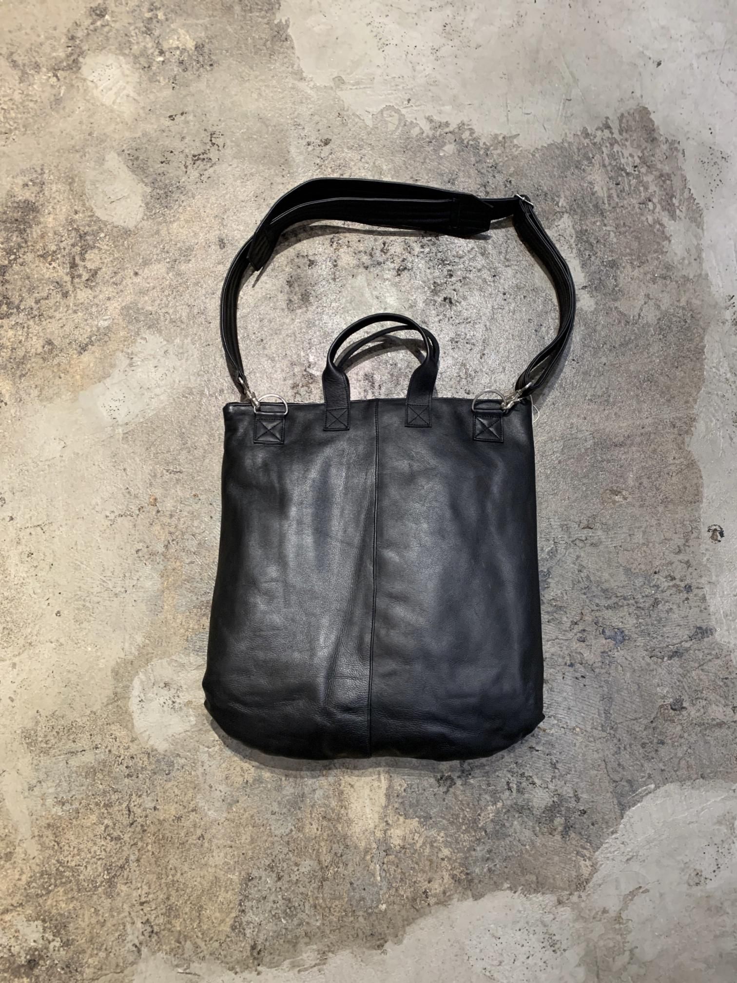CCU / HELMET BAG -COW- / シーシーユー / ACHROMA / アクロマ