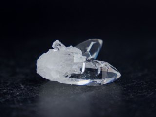 トマスゴンザガ産 水晶 クラスター レインボー I 12.8ｇ 