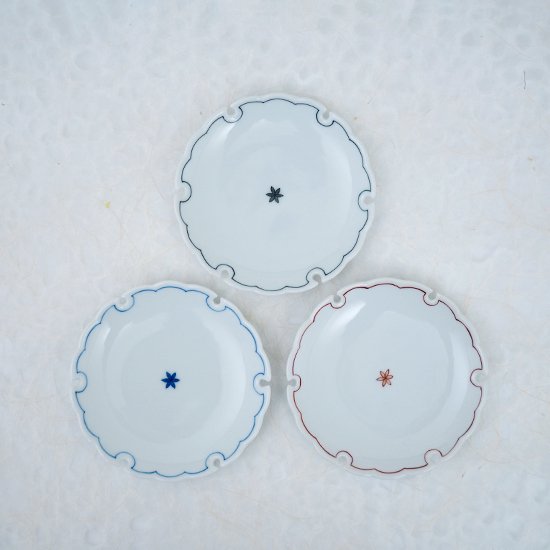 鍋島小皿 雪輪（3寸）小花