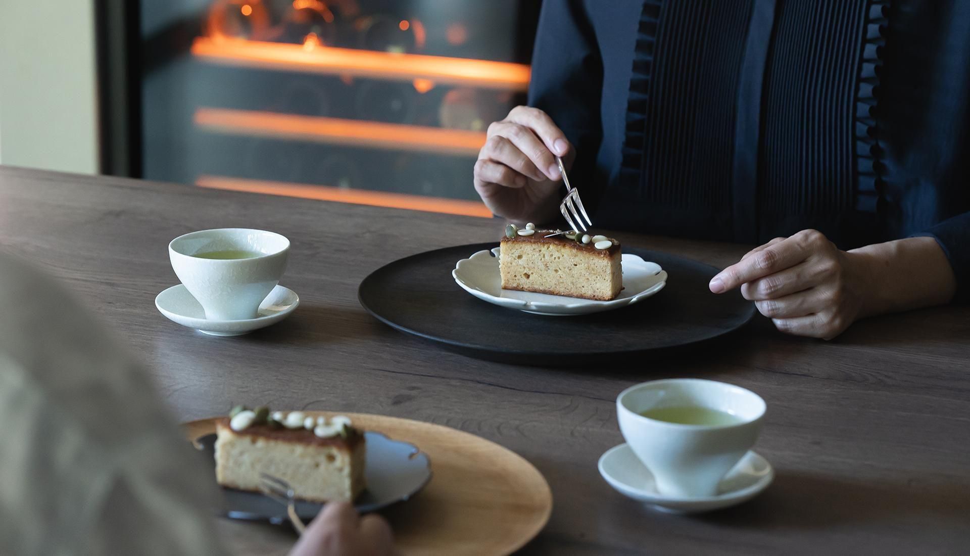 伊万里鍋島焼窯元「青山窯」Online store