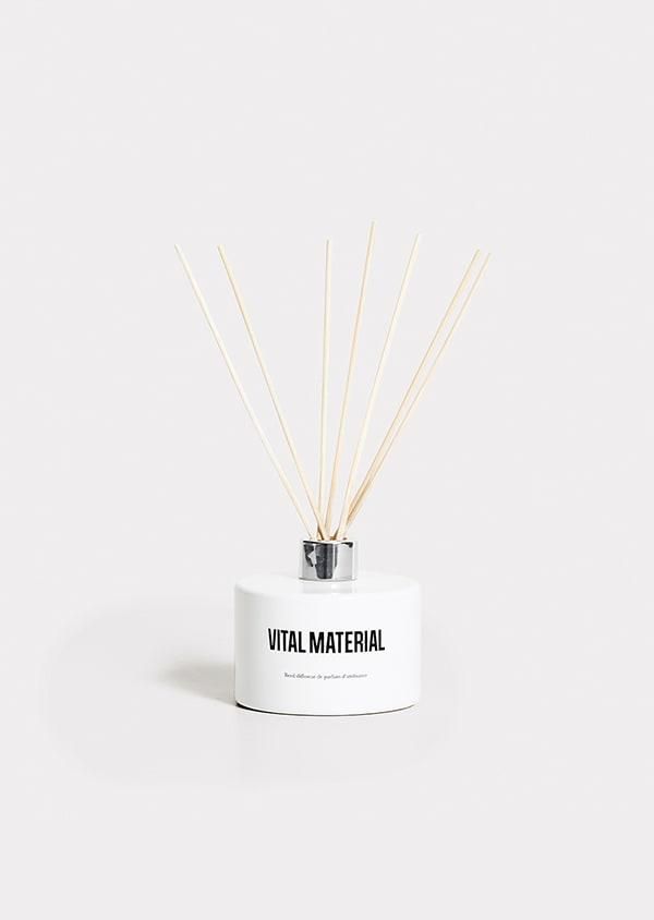 リードディフューザー 禁断の果実 - VITAL MATERIAL ONLINE STORE