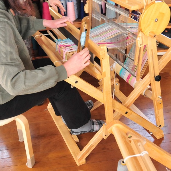 名古屋のMAKIHO洋裁教室でさをり織りを体験